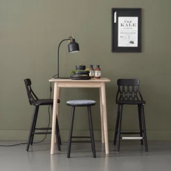 Hans K Y5-baarituoli, 63cm musta