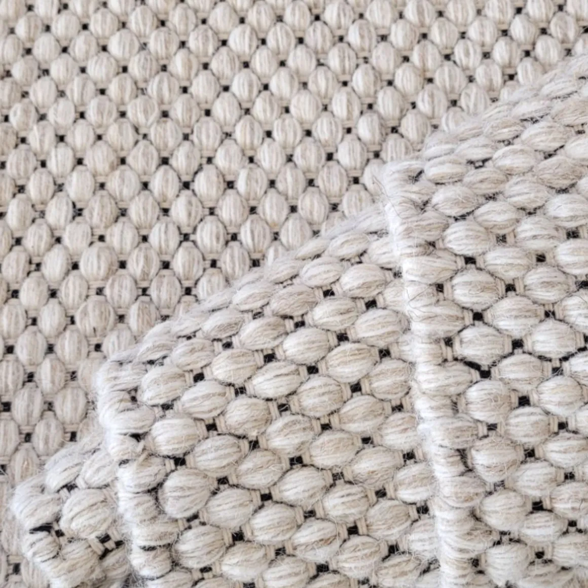 Madeleine villamatto, beige, eri kokoja