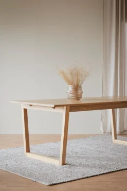 Rowico Colonsay ruokapöytä 96x215cm, tammi