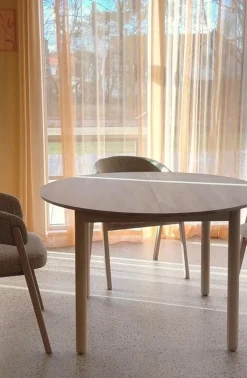 Rowico Derrymore ruokapöytä pyöreä 120cm, valkopesty tammi