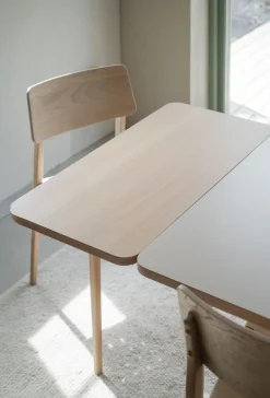 Rowico Fairmount ruokapöytä, valkopesty tammi/beige