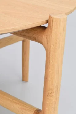 Rowico Holton 55 cm pyöreä sohvapöytä, tammi