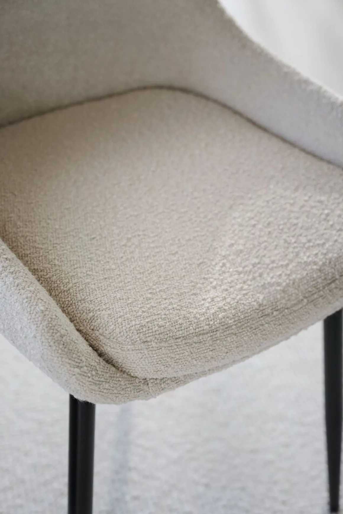 Rowico Sierra tuoli, Beige bouclé