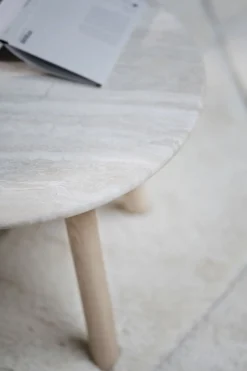 Rowico Taransay sohvapöytä Ø60cm, beige/valkopesty